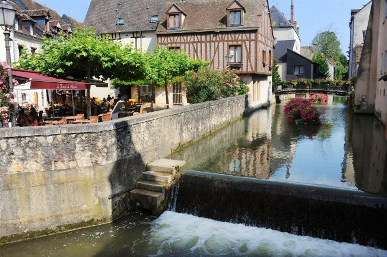 Studio Cosy A Montargis 13 M² Parking Inclus Eksteriør billede